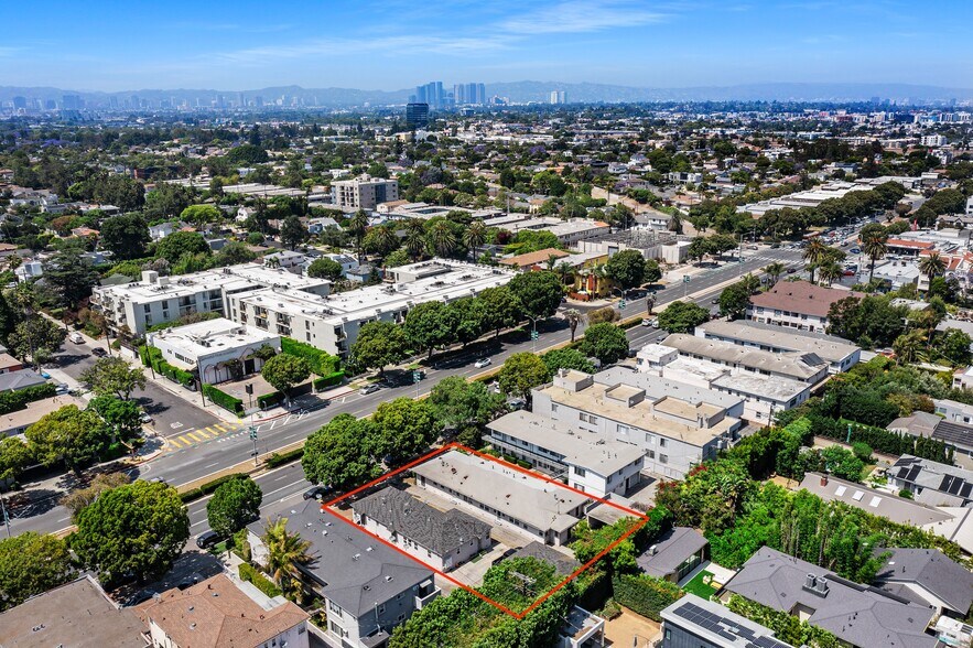 More Photos Of 11848 Venice Blvd, Los Angeles Apartments For Sale