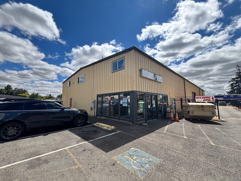 Primary Photo Of 2618 Cherry Ave NE, Salem Industrial For Sale