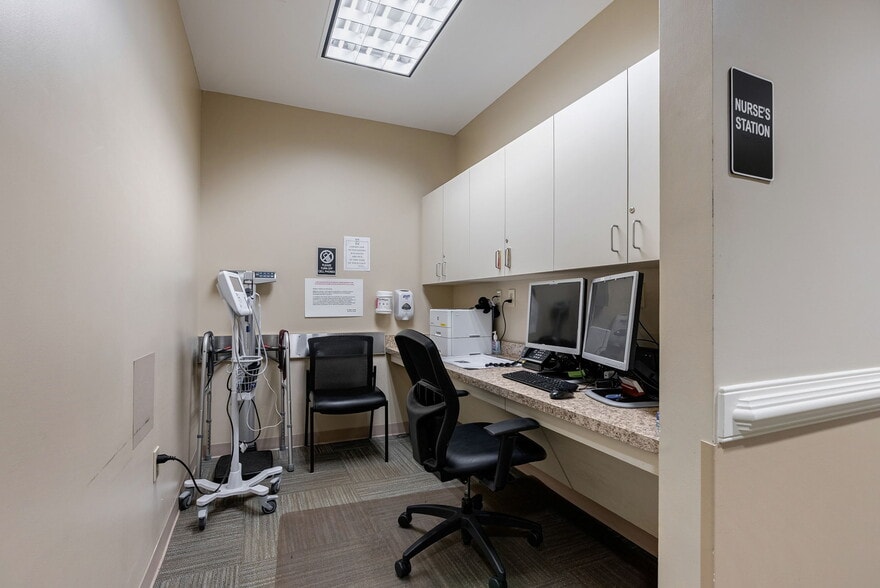 More Photos Of 1500 Langford Dr, Watkinsville Medical For Sale