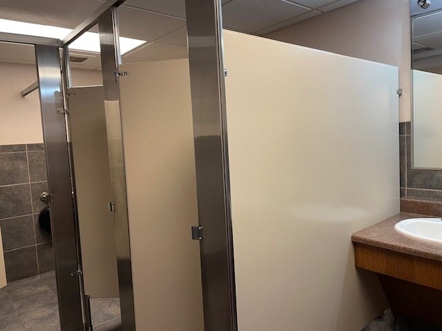 More Photos Of 901 N Prospect Ave, Springfield Freestanding For Sale