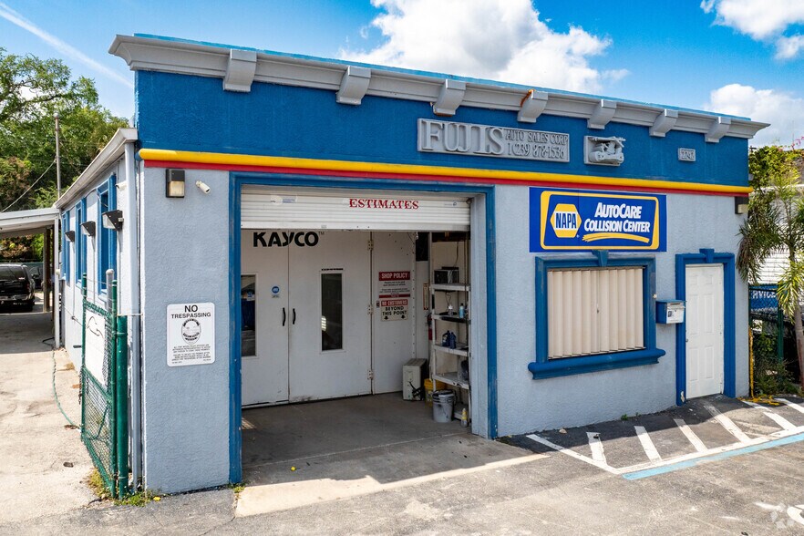 Primary Photo Of 2242 Fowler St, Fort Myers Service For Sale