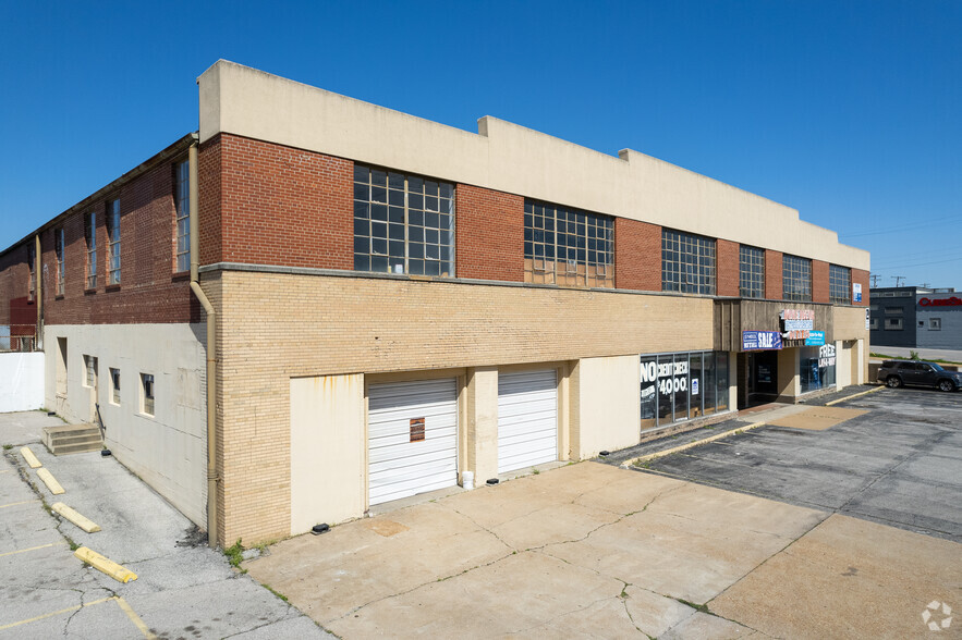 Primary Photo Of 3201-3205 S Kingshighway Blvd, Saint Louis Warehouse For Lease