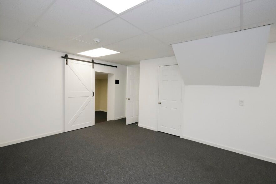 More Photos Of 489 Ashley Blvd, New Bedford Freestanding For Sale
