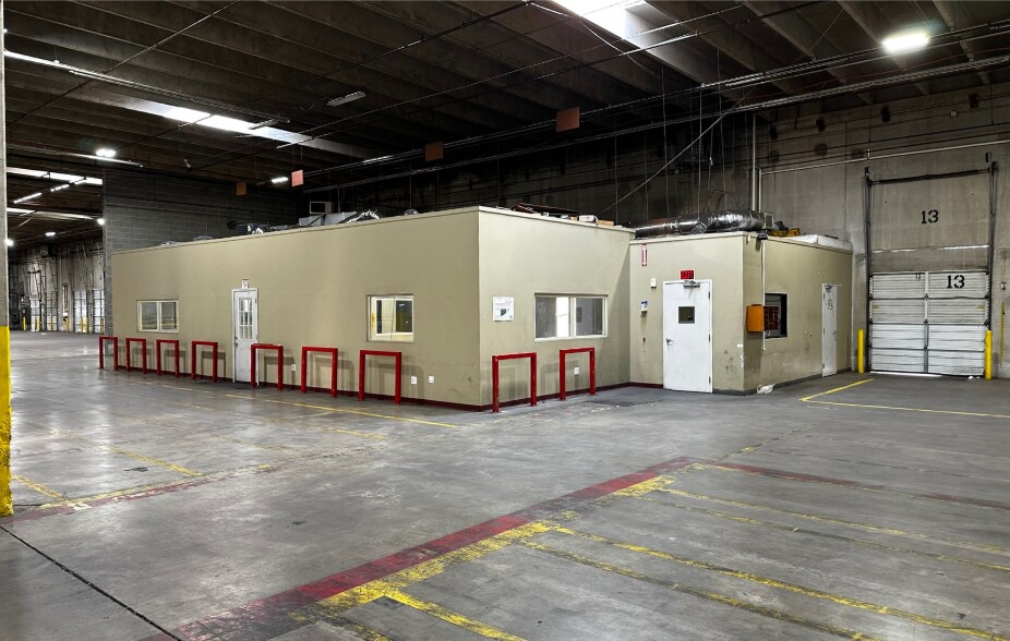 More Photos Of 3001 N Blackstock Rd, Spartanburg Warehouse For Lease