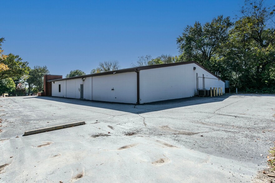 More Photos Of 1520 Mascoutah Ave, Belleville Office Residential For Sale