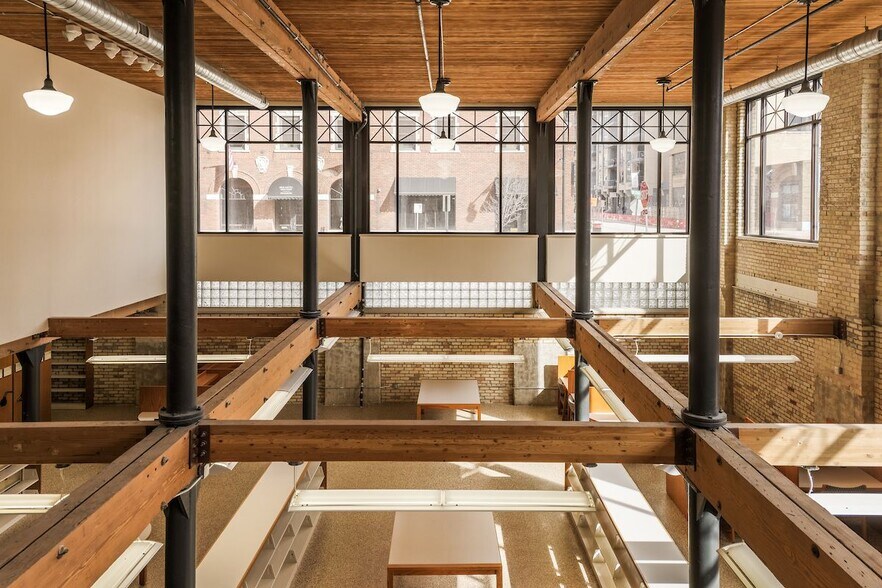 More Photos Of 111 Commerce Ave SW, Grand Rapids Schools For Sale