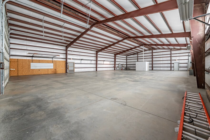 More Photos Of 14690 Cattle Dr, Dolan Springs Industrial For Sale