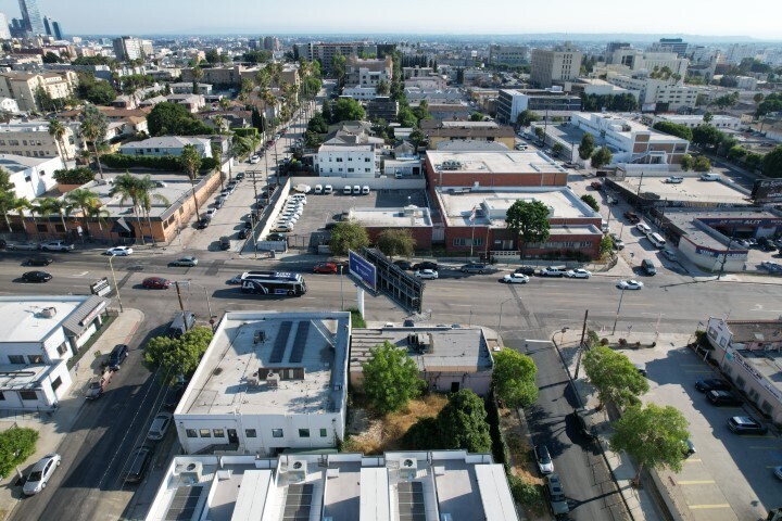 More Photos Of 2011 Beverly Blvd, Los Angeles Medical For Lease