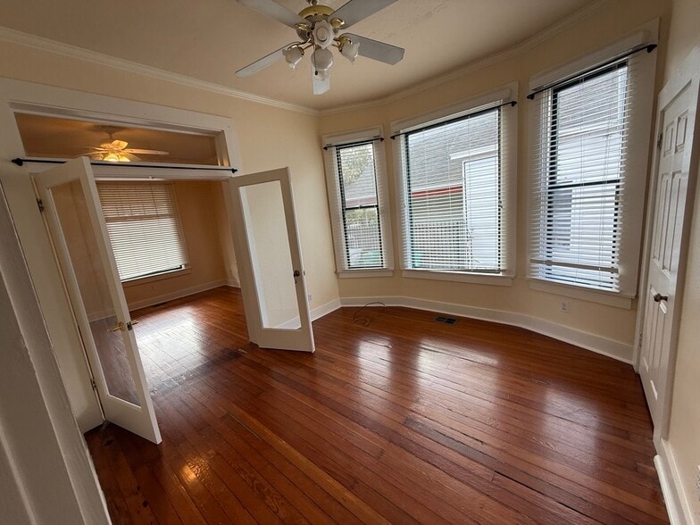 More Photos Of 572 21st St, San Diego Apartments For Sale