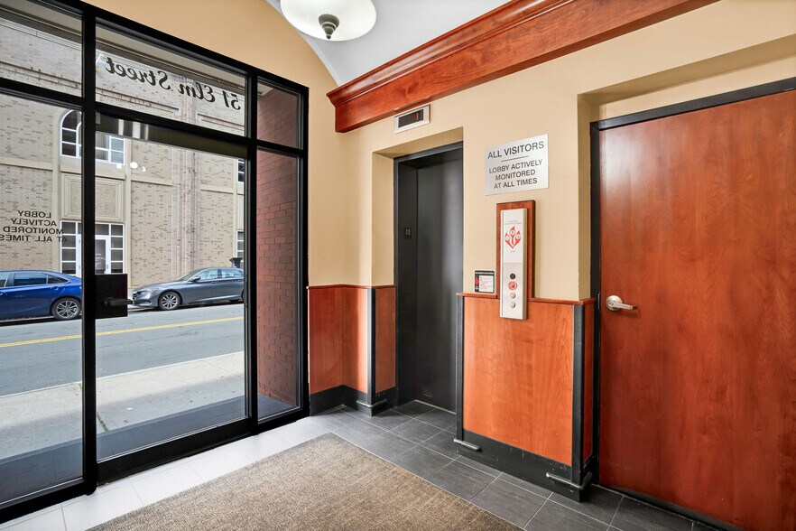 More Photos Of 47 Elm St, New Haven Office For Lease