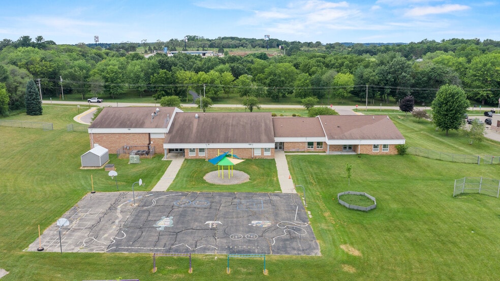 More Photos Of 414 S Church St, Endeavor Schools For Sale
