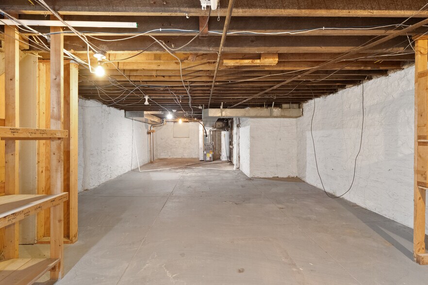 More Photos Of 6830 Gravois Ave, Saint Louis Storefront Retail Office For Lease