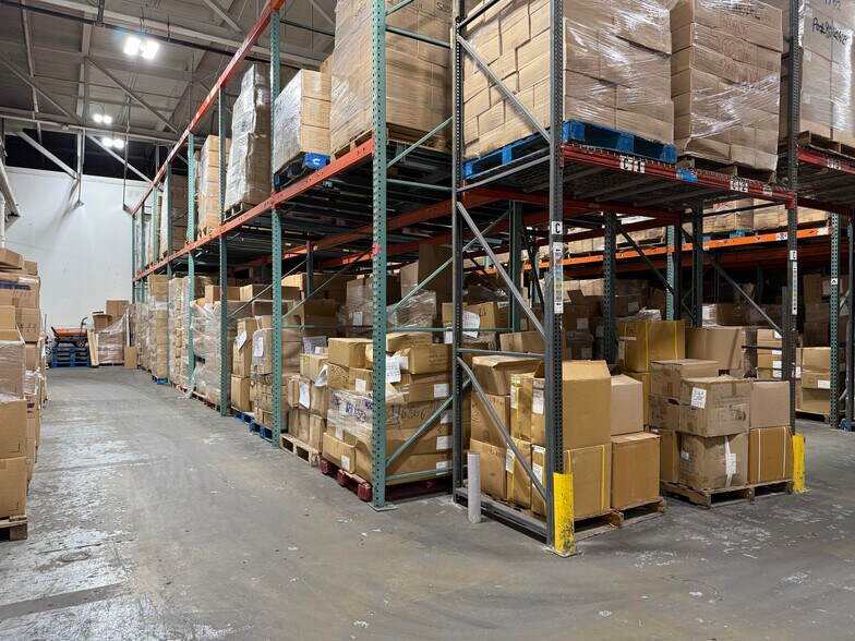 More Photos Of 745 Joyce Kilmer Ave, New Brunswick Warehouse For Lease