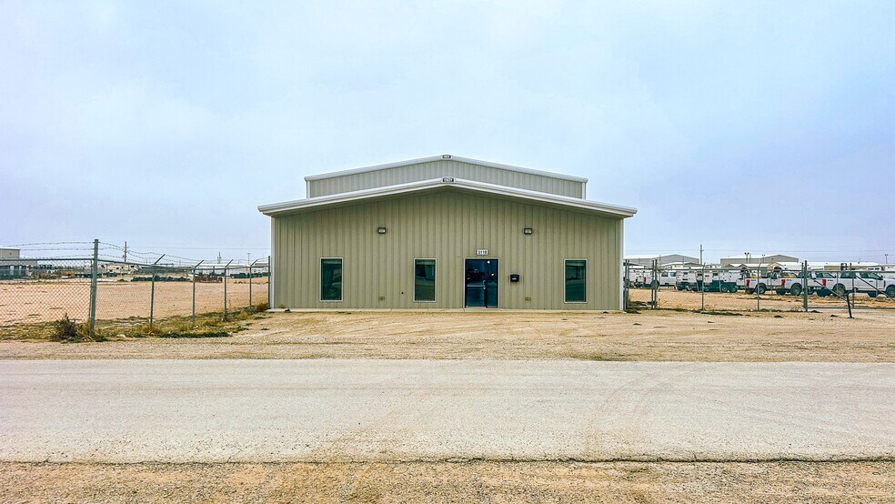 Primary Photo Of 3118 County 1107 rd, Midland Warehouse For Lease