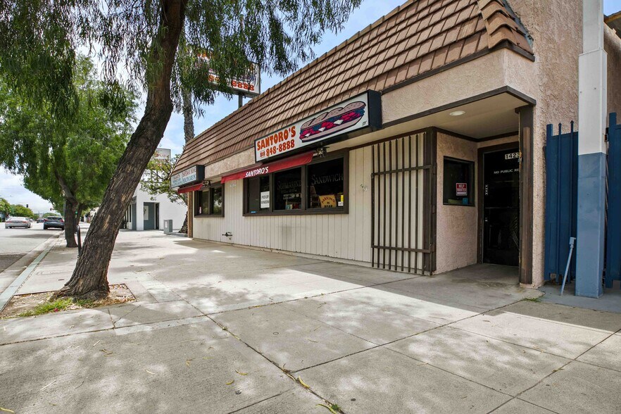 More Photos Of 1423-1425 W Burbank Blvd, Burbank General Retail For Sale
