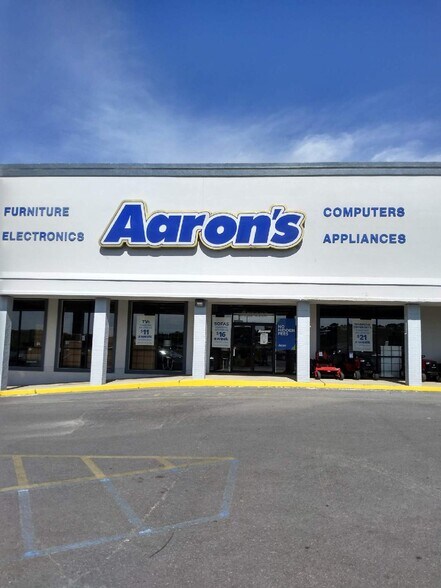 More Photos Of 5851 Highway 431, Albertville Unknown For Lease