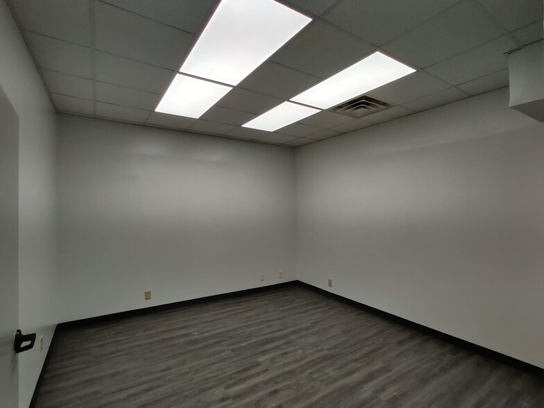 More Photos Of 1000 Hurricane Shoals Rd NE, Lawrenceville Unknown For Lease
