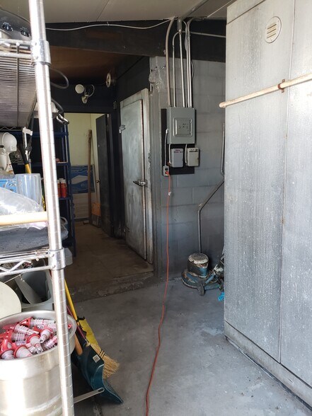 More Photos Of 896-900 Courses Landing Rd, Penns Grove, Carneys Point Industrial For Sale