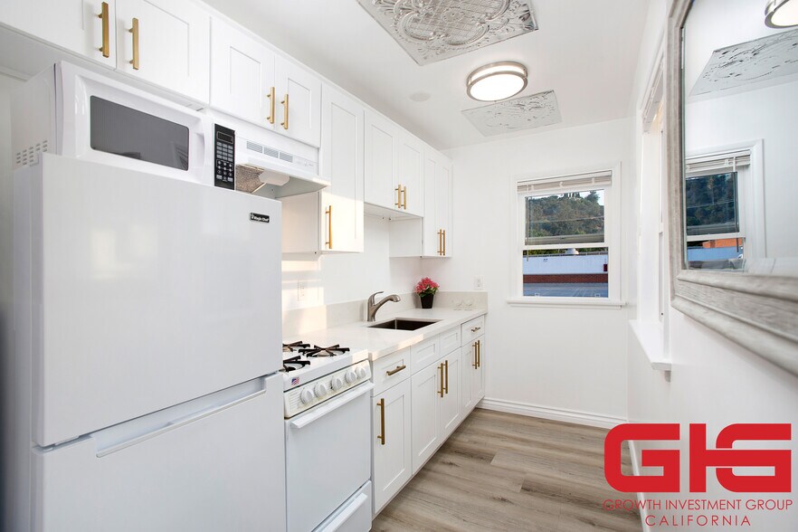 More Photos Of 308 Pasadena Ave, South Pasadena Apartments For Sale