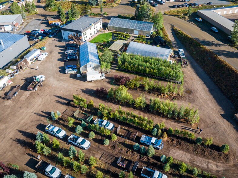 More Photos Of 305 Buckley Dr, Crested Butte Contractor Storage Yard For Sale