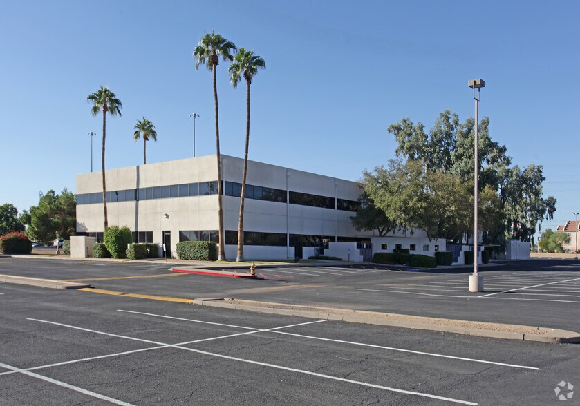More Photos Of 9215 N Black Canyon Fwy, Phoenix Office For Lease