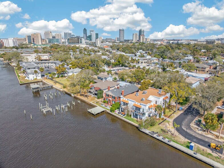 More Photos Of 1710 River Rd, Jacksonville Apartments For Sale