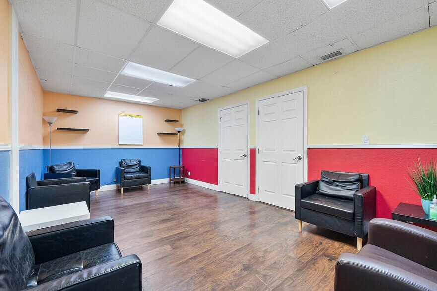 More Photos Of 1730 E Commercial Blvd, Fort Lauderdale Medical For Sale
