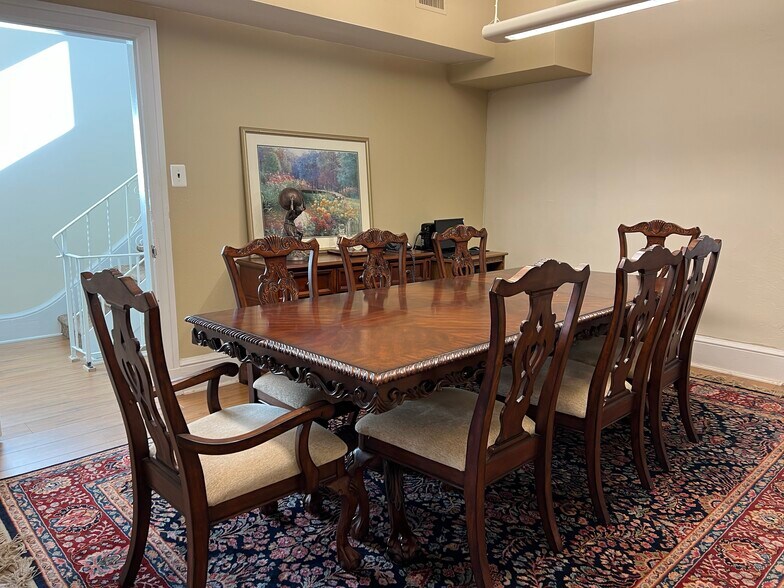 More Photos Of 528 Swede St, Norristown Office For Sale