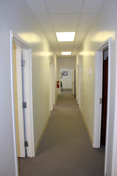 More Photos Of 2225 Centennial Dr, Gainesville Warehouse For Sale