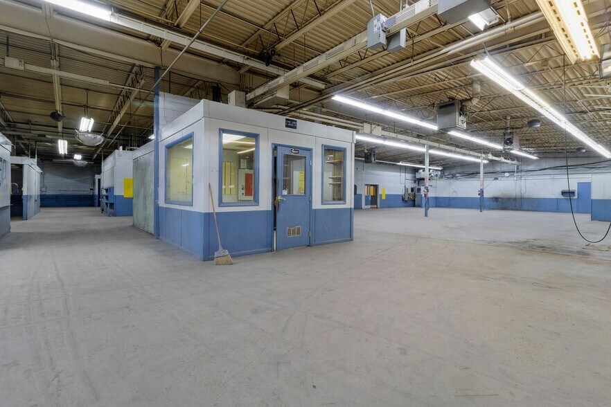 More Photos Of 1301 S 6th St, Noblesville Manufacturing For Sale