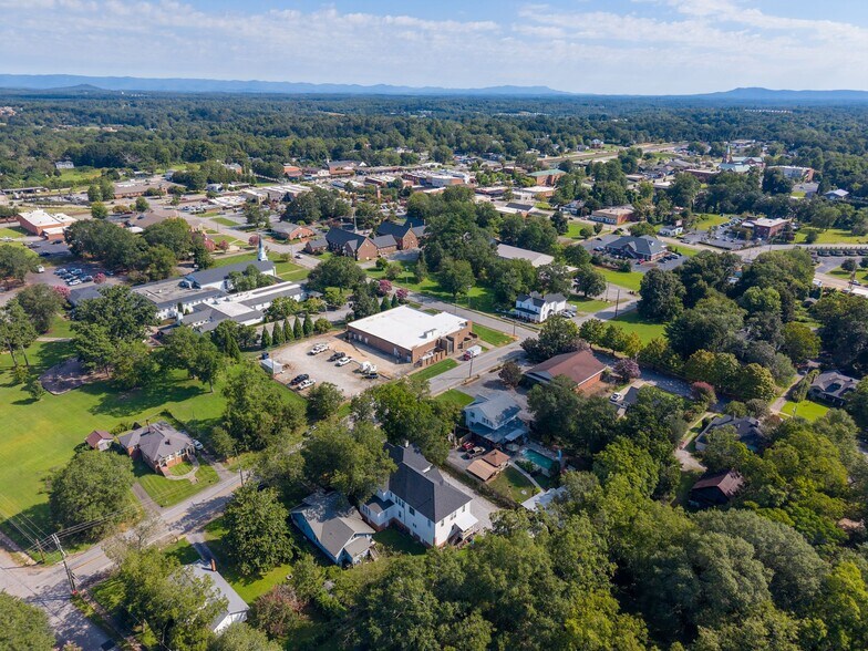 More Photos Of 207 W 2nd Ave, Easley Hospitality For Sale