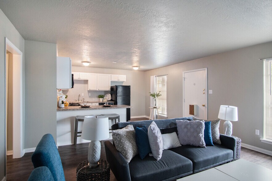 More Photos Of 3300 S College Ave, Bryan Apartments For Sale