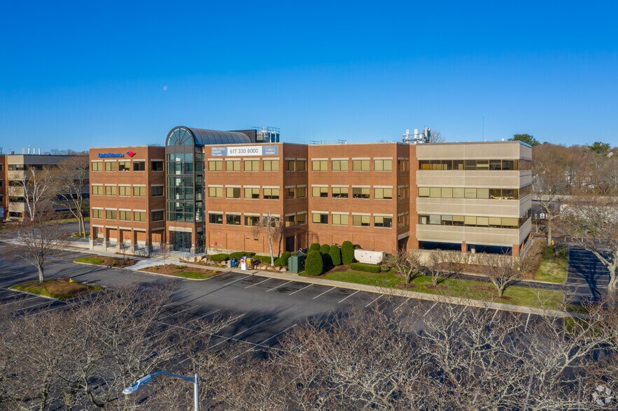 More Photos Of 150 Grossman Dr, Braintree Coworking Space