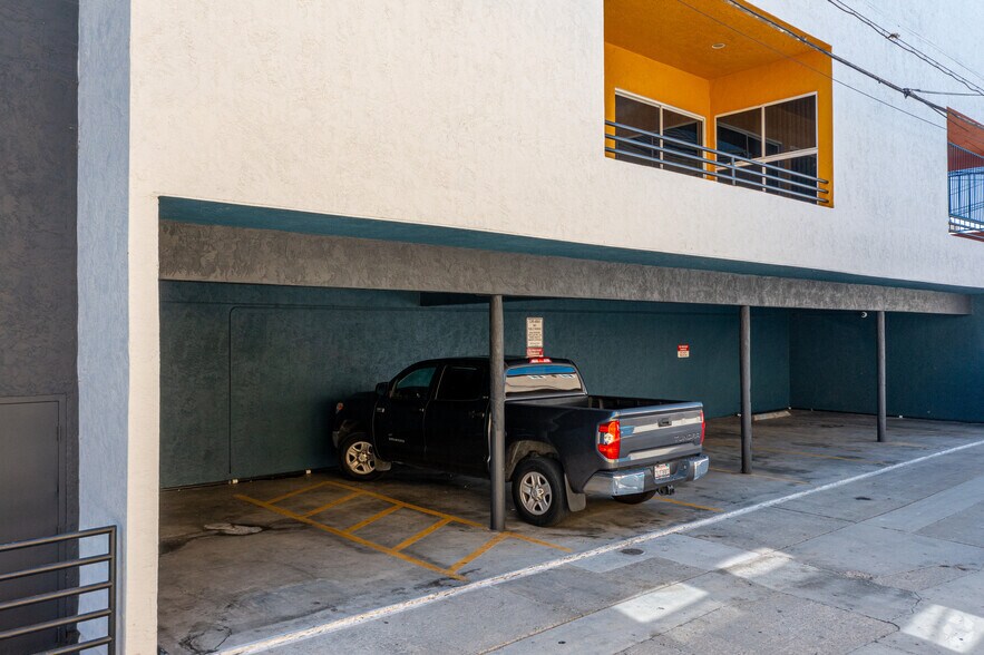 More Photos Of 4080 Centre St, San Diego Office For Sale
