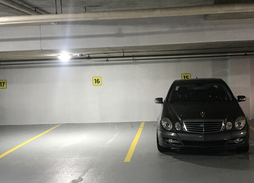 More Photos Of 100 W Lawrence St, Appleton Loft Creative Space For Sale