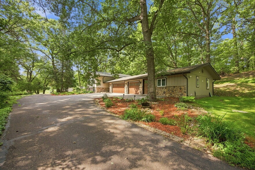 More Photos Of 9765 261st Ave NW, Zimmerman Flex For Sale