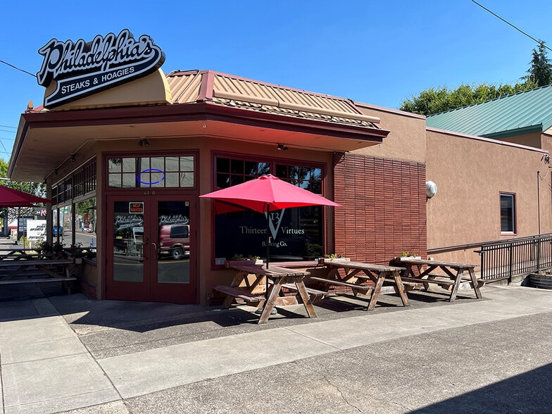 Primary Photo Of 6410 SE Milwaukie Ave, Portland Restaurant For Sale