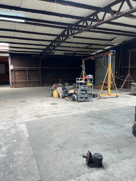 More Photos Of 674 Highway 8, Sicily Island General Retail For Sale