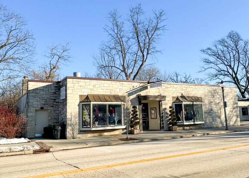 Primary Photo Of 174 S Main St, Thiensville Office For Sale
