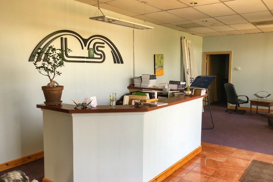 More Photos Of 623 Jefferson Ave, Memphis Office For Lease