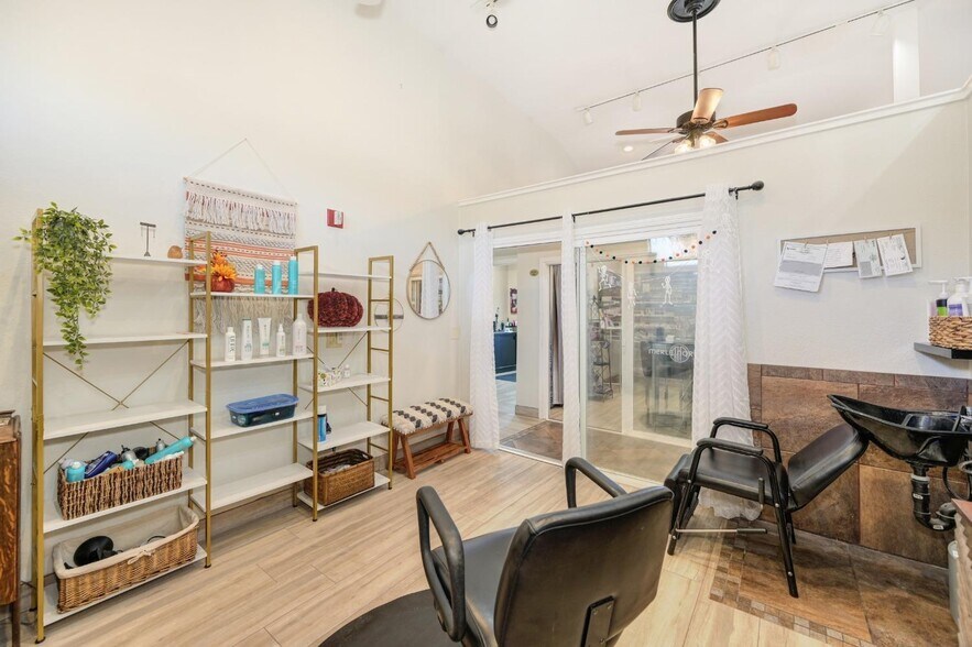 More Photos Of 707-709 Natoma St, Folsom Storefront Retail Office For Sale