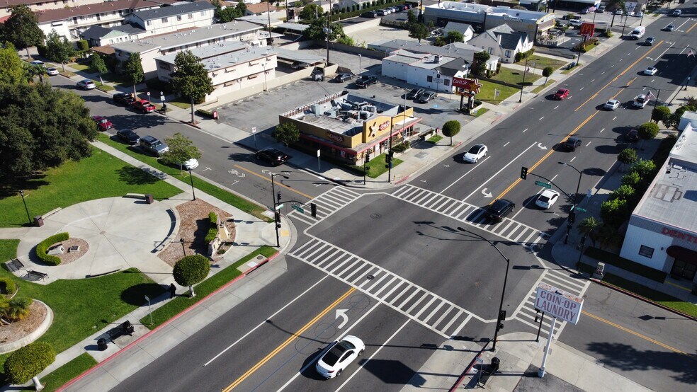 More Photos Of 9803 Las Tunas Dr, Temple City Fast Food For Sale