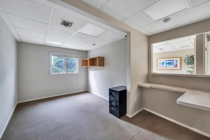 More Photos Of 2539 Middle Country Rd, Centereach Office For Sale