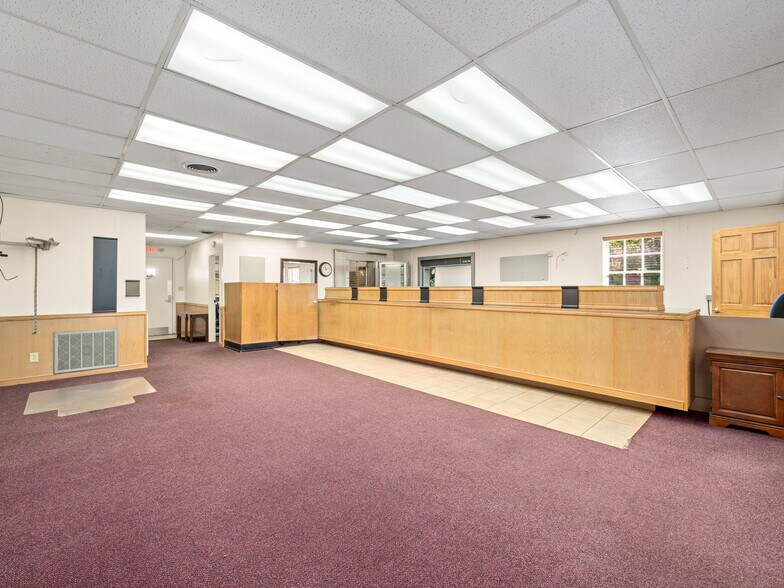 More Photos Of 108 E Main St, Saluda Bank For Sale