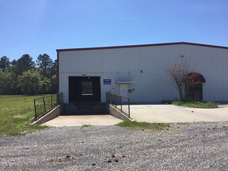 More Photos Of 19146 Highway 190 E, Hammond Warehouse For Lease
