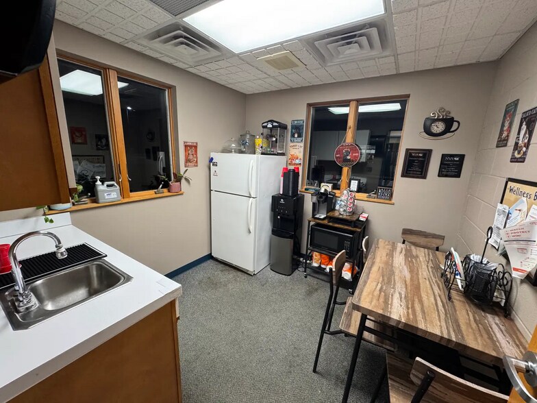 More Photos Of 6273 W River Rd NE, Belmont Veterinarian Kennel For Sale