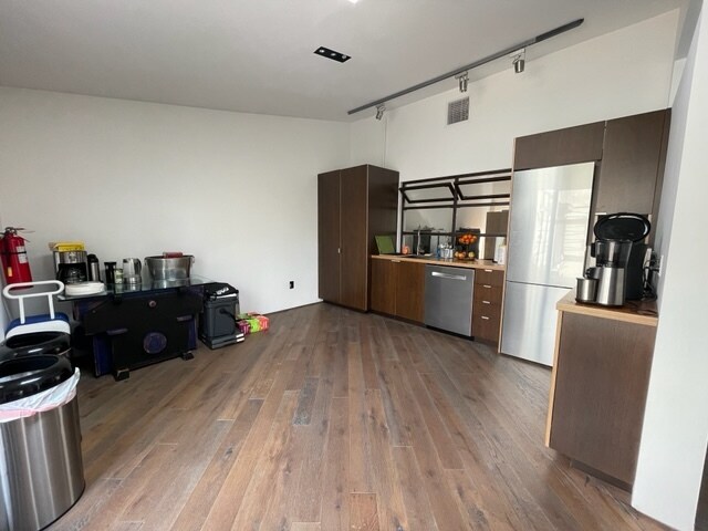 More Photos Of 612-624 Hampton Dr, Venice Loft Creative Space For Lease