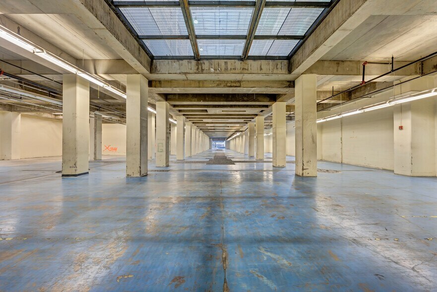 More Photos Of 120 Salem Ave SW, Roanoke Warehouse For Lease