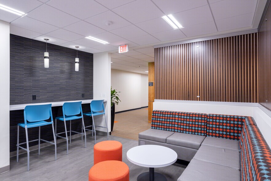More Photos Of 3 Allied Dr, Dedham Office For Lease