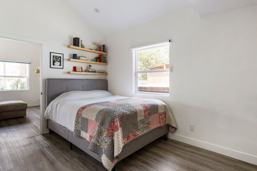 More Photos Of 510 Toledo St, Los Angeles Specialty For Sale